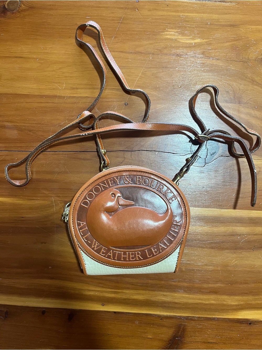 Dooney & Bourke Tan Leather Duck Crossbody Coin Purse / Microbag